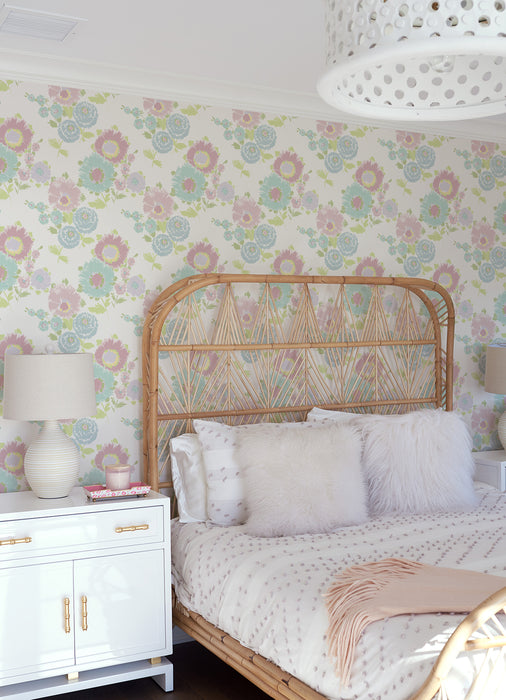 ESSIE PASTEL PAINTERLY FLORAL WALLPAPER / COLLECTION: A-Street Prints Happy